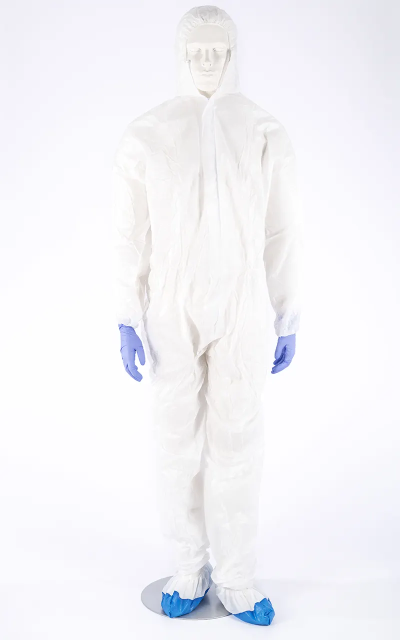 Plasticized hygienic coverall - Image 2